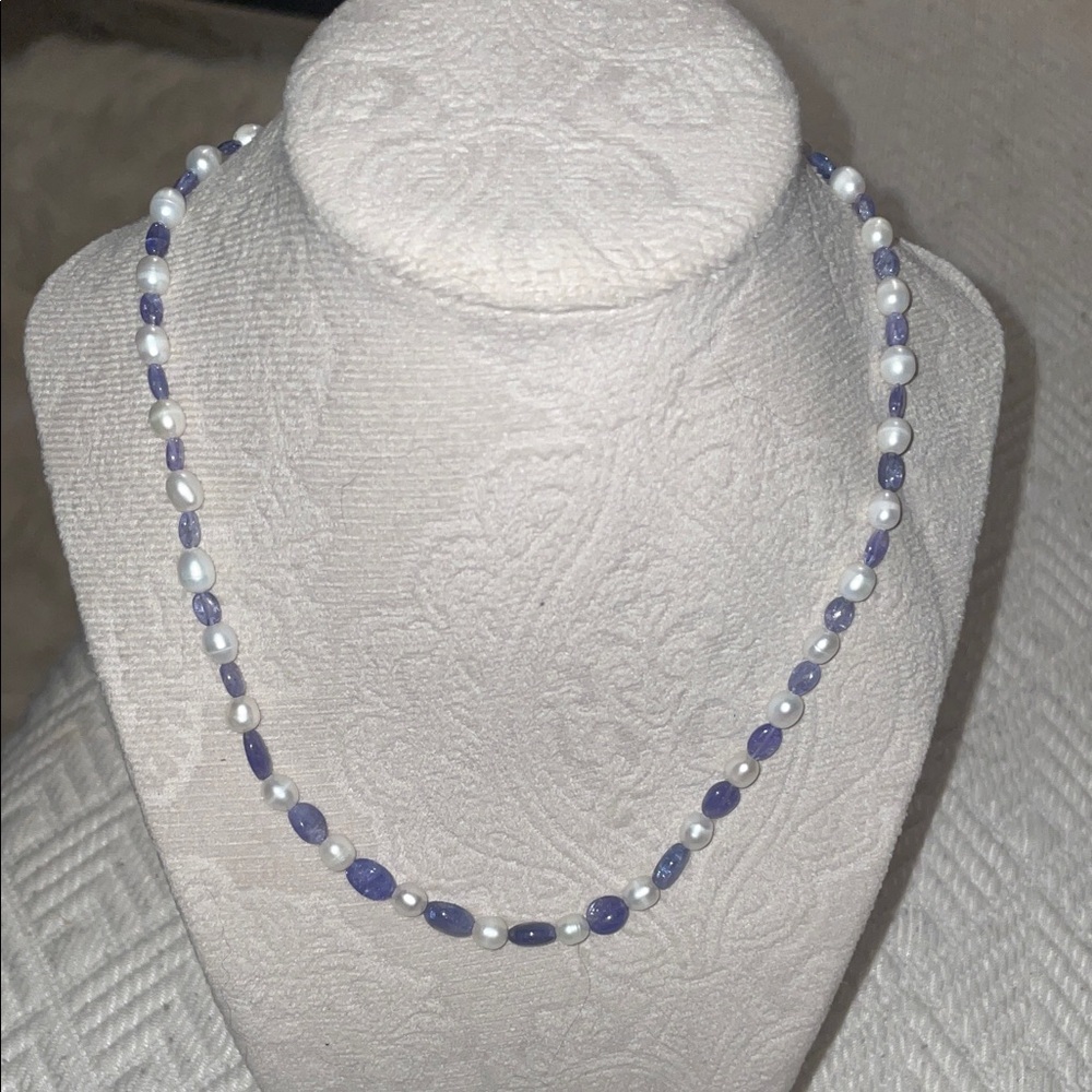 Elegant Blue Tanzanite and Natural White Pearl Beaded Necklace